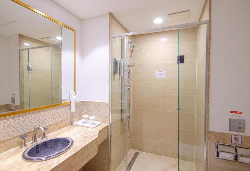 Centum Convention Hotel In Centum