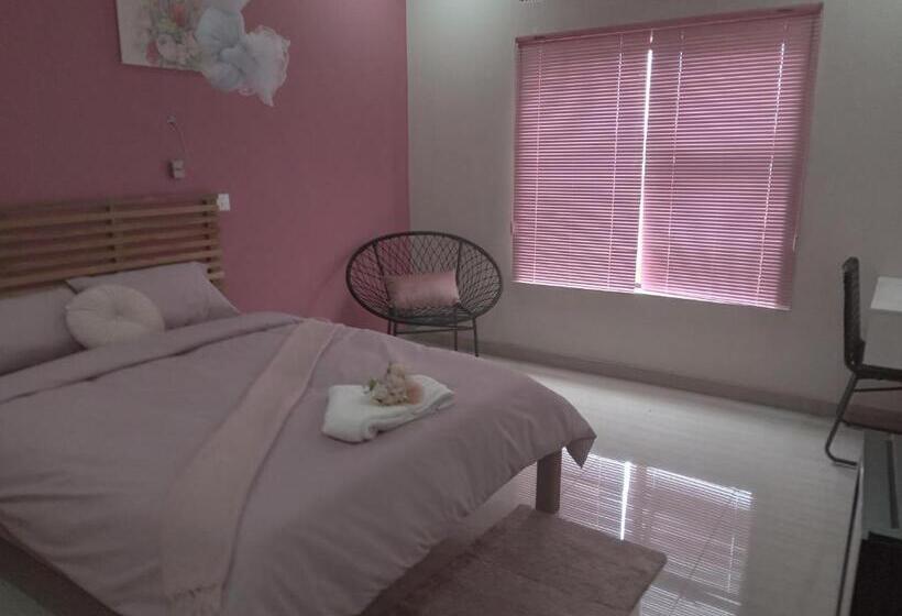 Chaya Accommodation B&b And Self Catering