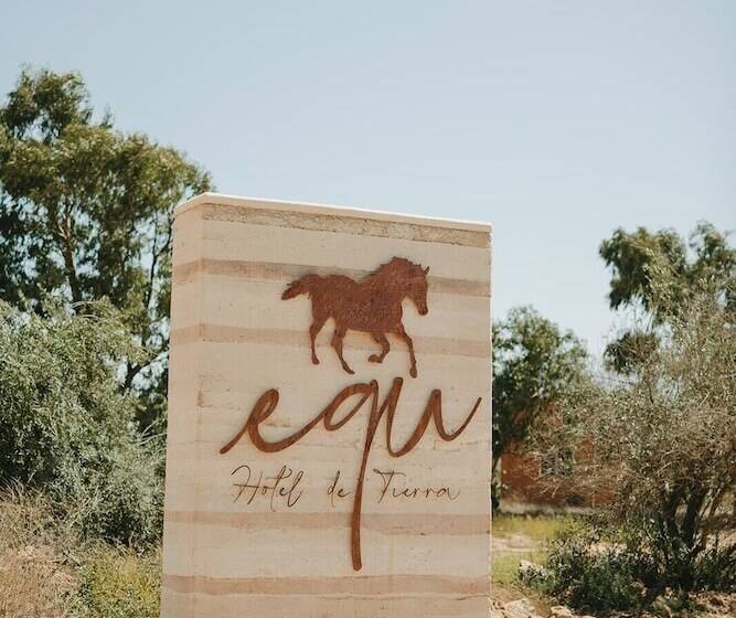 Equ Hotel De Tierra