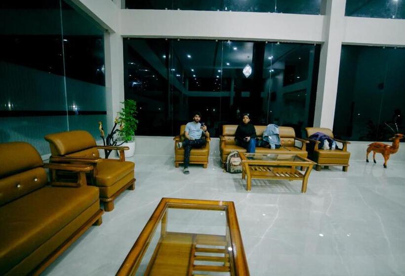 Finn S Weaver Resort, Kaziranga