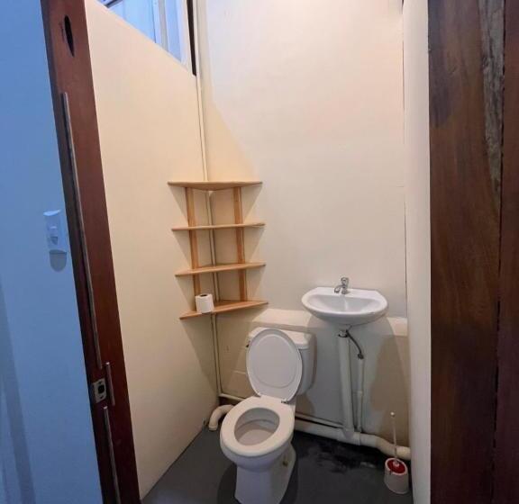 Hostel Tuanis Surf Camp