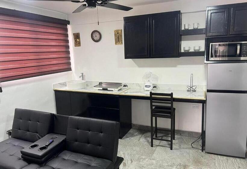 فندق And Suites Cananea