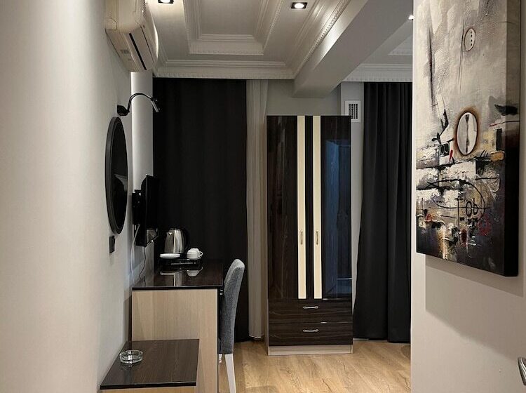 בית מלון כפרי Ardos Park