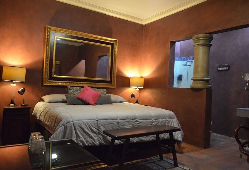هتل Art Gallery Casona De Los Milagros