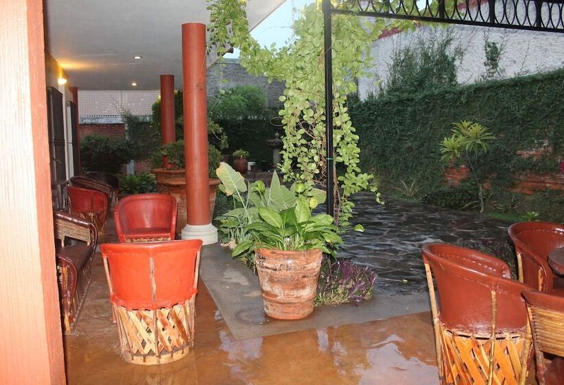 هتل Art Gallery Casona De Los Milagros