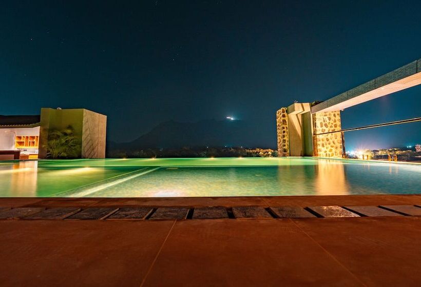 בית מלון כפרי Basalt Paradise Resort And Spa