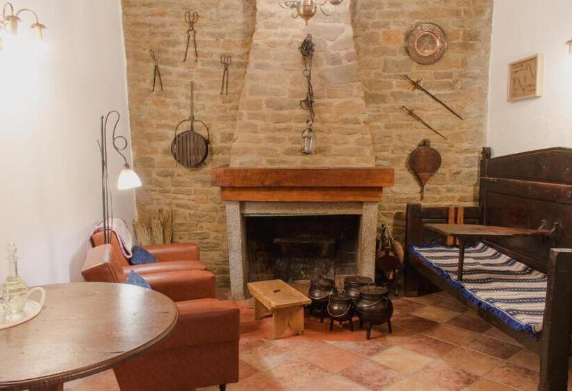 هتل Casa Do Peirão