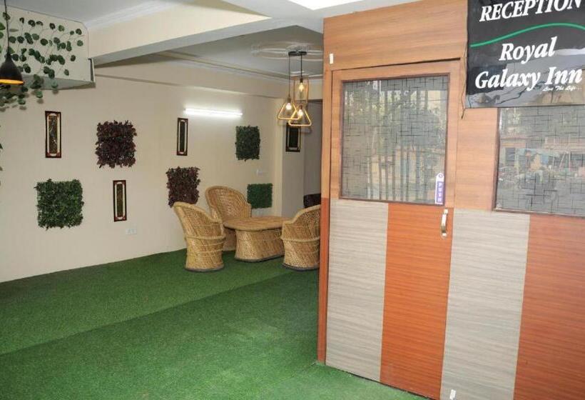 酒店 Collection O 81038 Royal Galaxy Inn