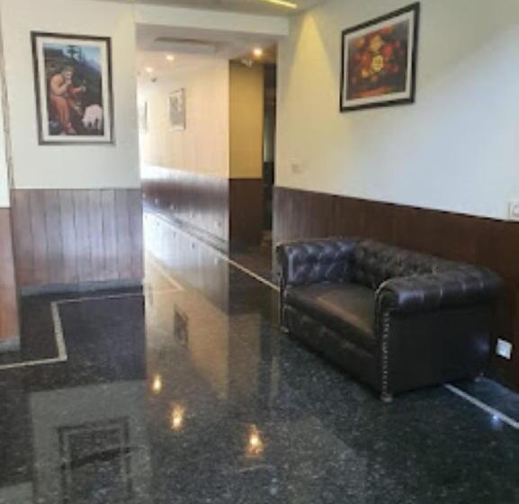 فندق Cross Winds West Shimla