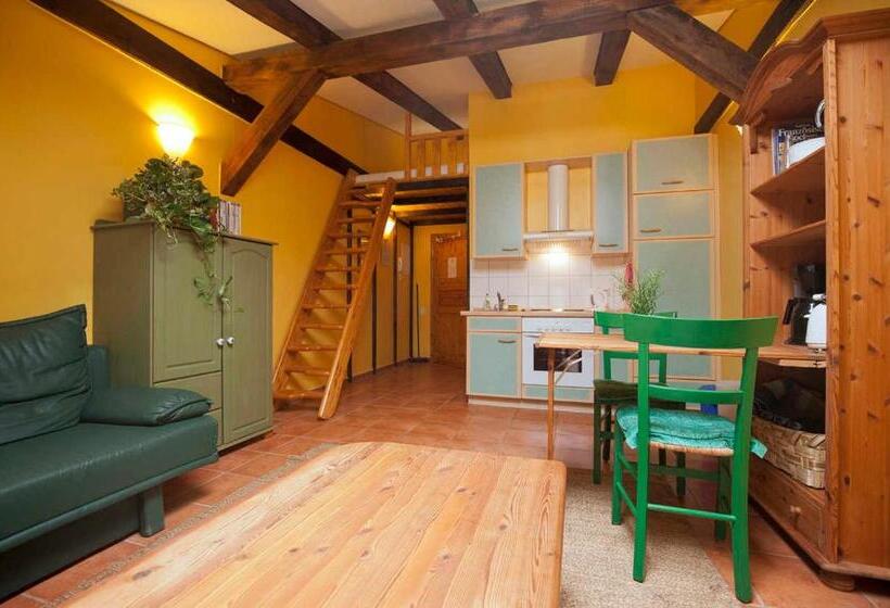 호텔 Ferien Am Schloss Duckwitz