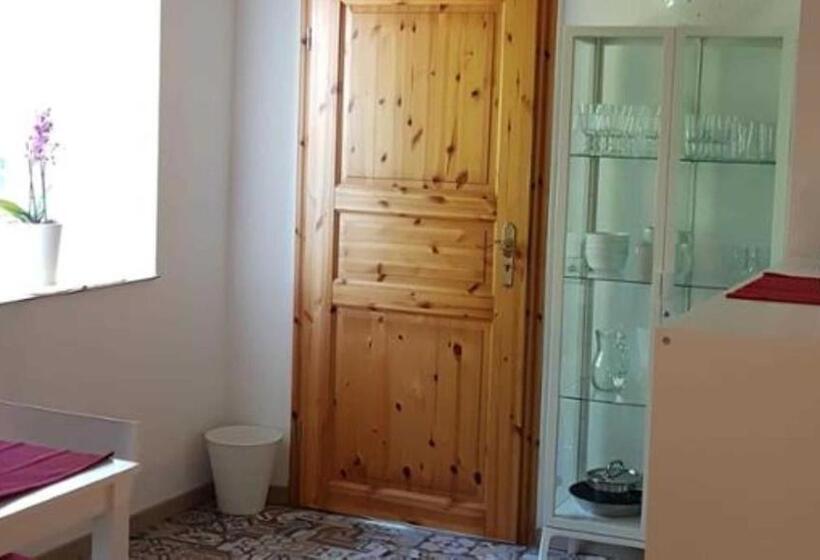 호텔 Ferien Am Schloss Duckwitz