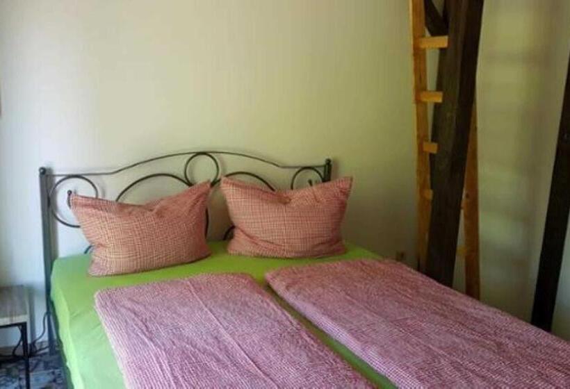 호텔 Ferien Am Schloss Duckwitz