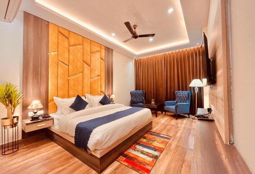 Ganges Blossam A Four Star Luxury Hotel & Resort