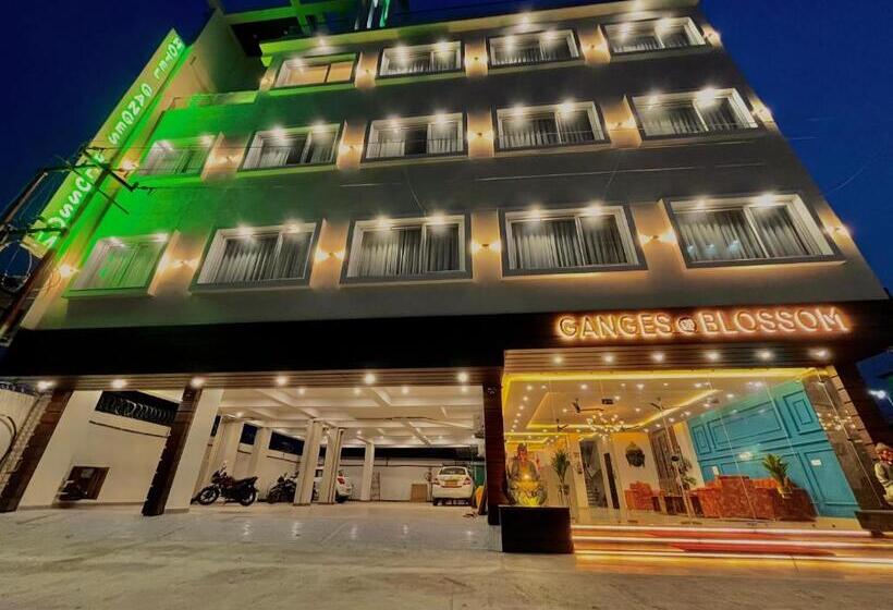 Ganges Blossam A Four Star Luxury Hotel & Resort