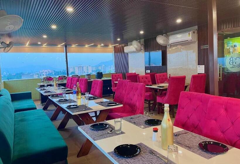 Ganges Blossam A Four Star Luxury Hotel & Resort