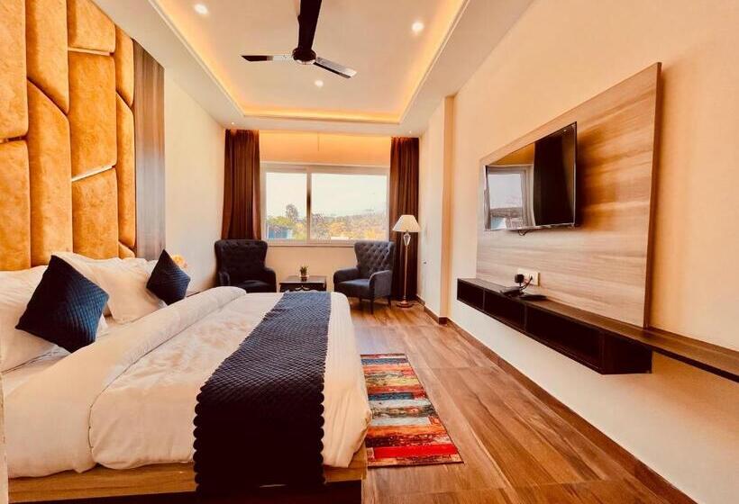 Ganges Blossam A Four Star Luxury Hotel & Resort