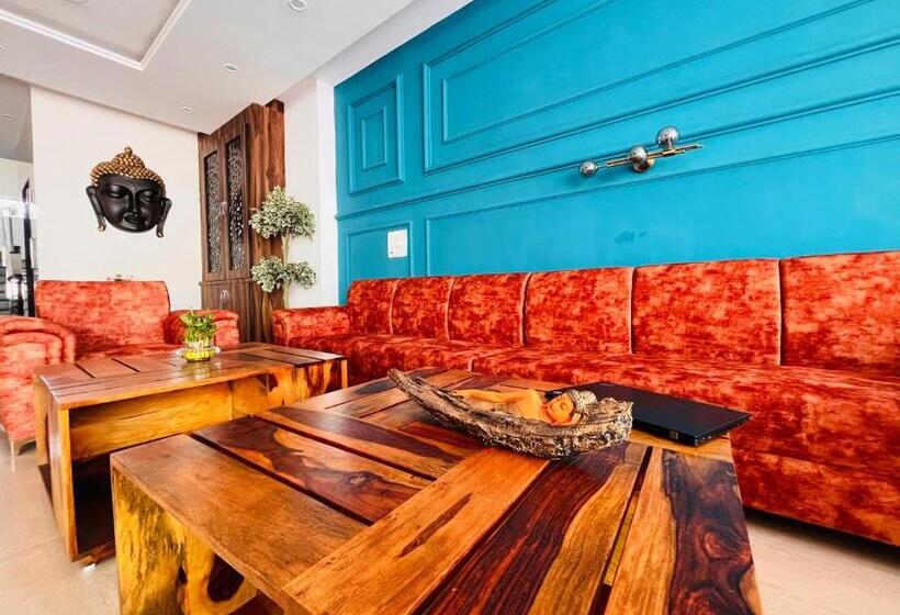 Ganges Blossam A Four Star Luxury Hotel & Resort