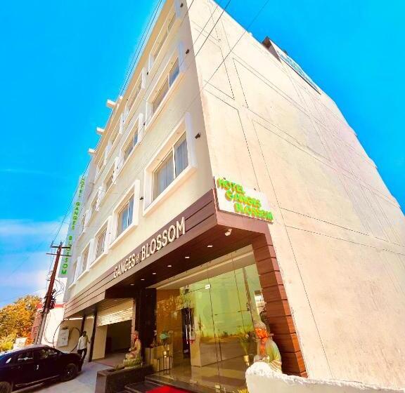 Ganges Blossam A Four Star Luxury Hotel & Resort