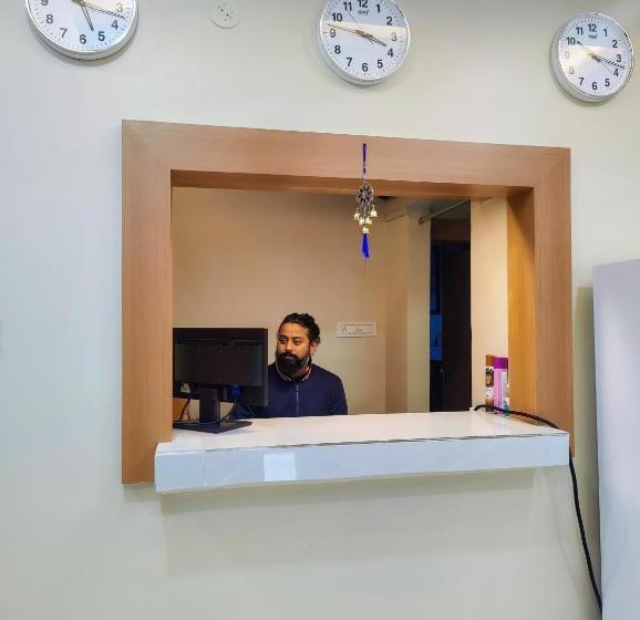 هتل Grace Inn Guest House, Near Airport And Ion Digital