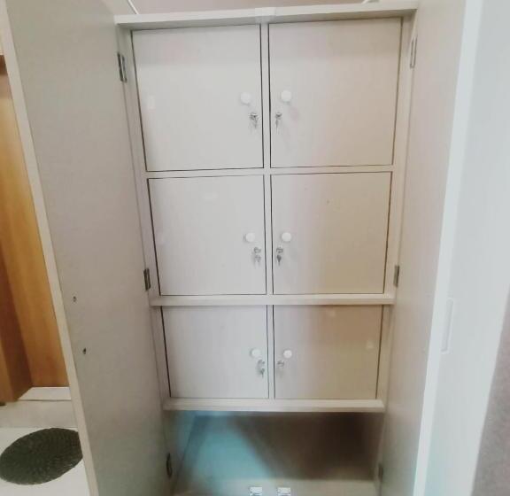 هتل Grace Inn Guest House, Near Airport And Ion Digital