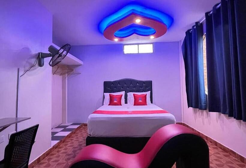 هتل Hospedaje Zafiro