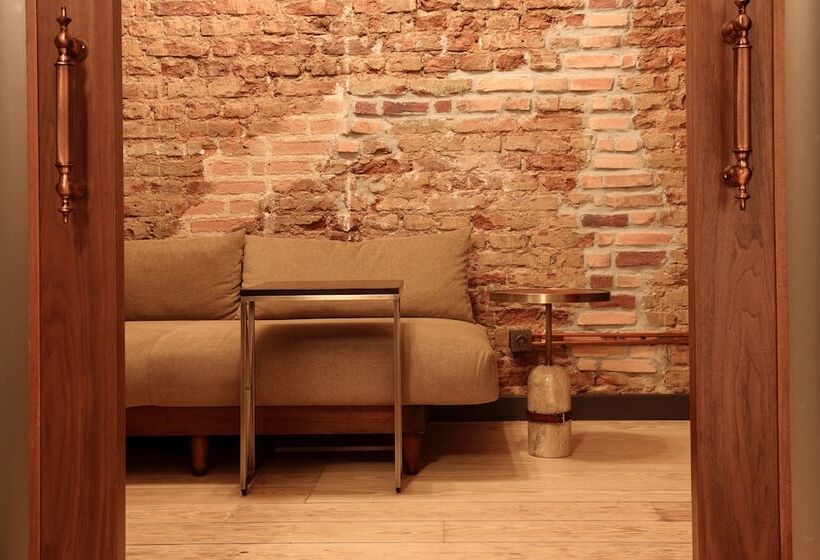 Impera Hotel Special Category