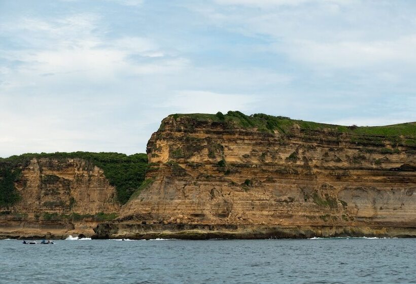 ホテル Innit Lombok