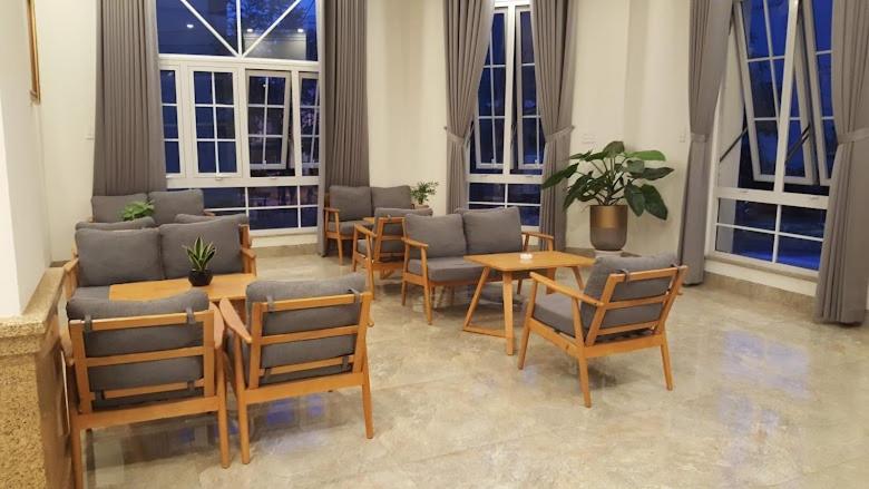 هتل Khách Sạn Khải Hoàn