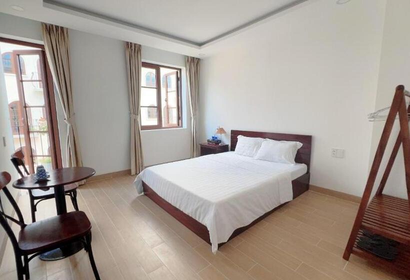 هتل Khách Sạn Tam Hữu