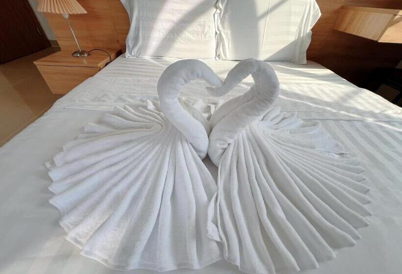 هتل Khách Sạn Tam Hữu