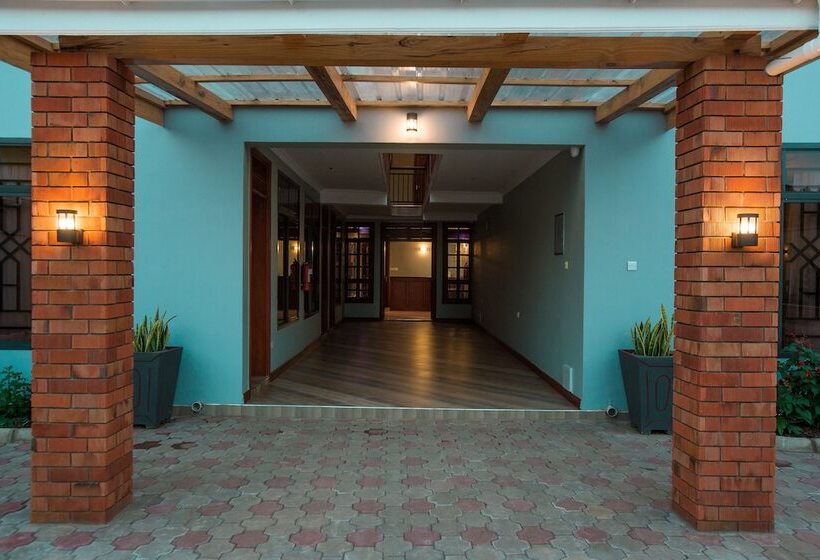 Medan Hotel & Apartments