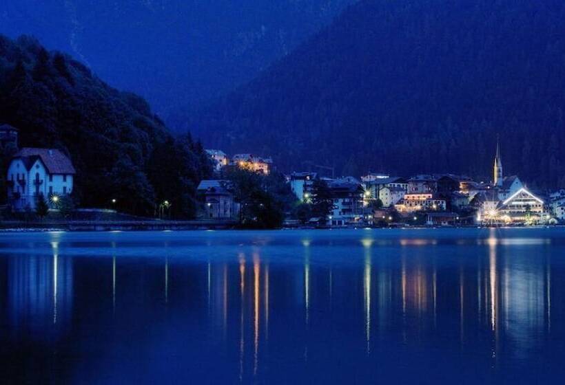 ホテル Naturae Lodge