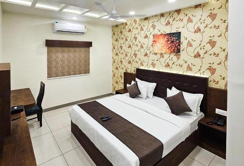 בית מלון כפרי Nova Shapar