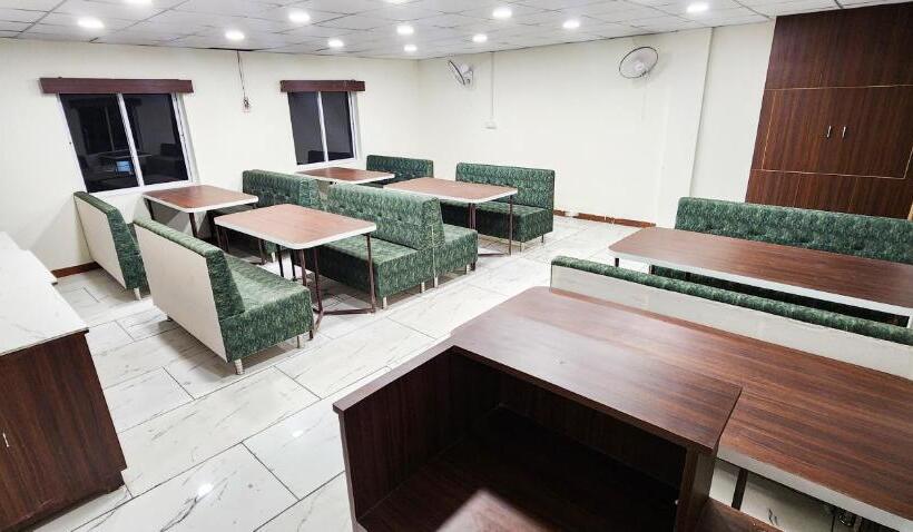 בית מלון כפרי Nova Shapar