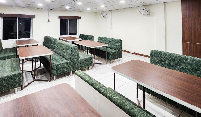 בית מלון כפרי Nova Shapar