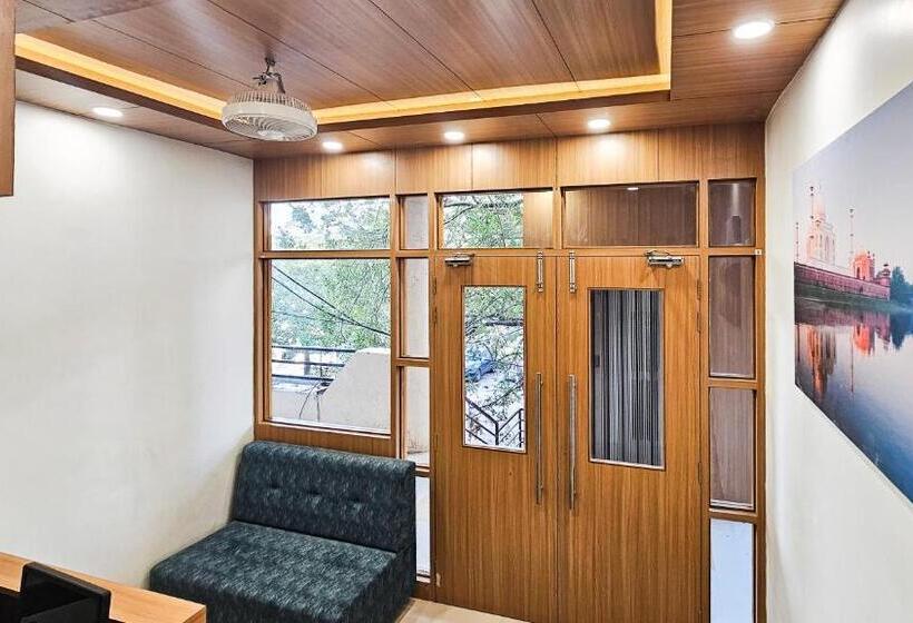 בית מלון כפרי Nova Shapar