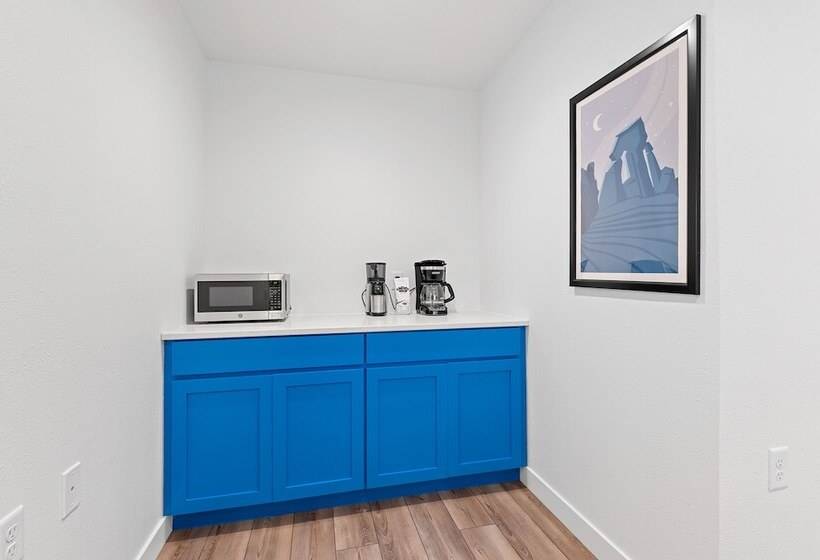 فندق Queen City Inn