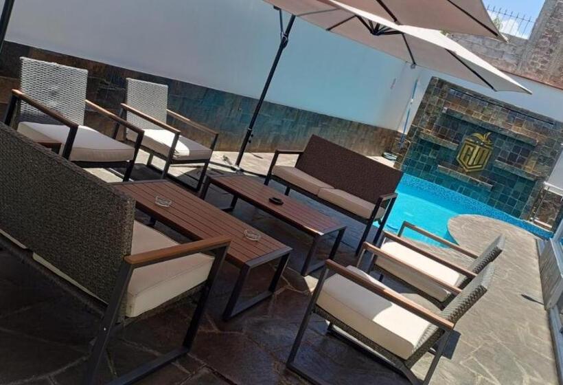 호텔 Residencial Carmani