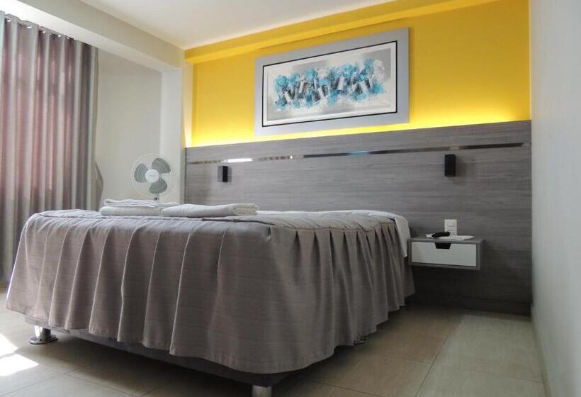 호텔 Residencial Carmani