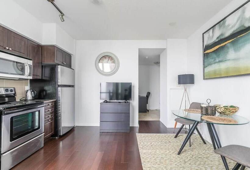 هتل Rs Boutique Suites   Fort York