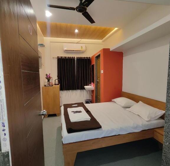 فندق Shivansh Executive