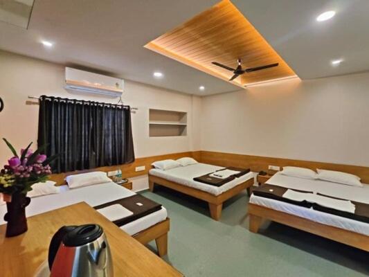 فندق Shivansh Executive