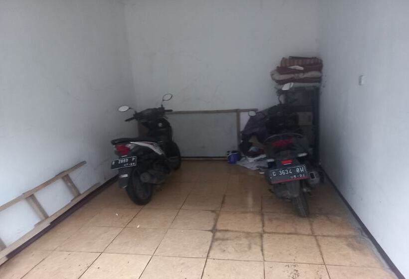 酒店 Spot On 93553 Juan Kostel