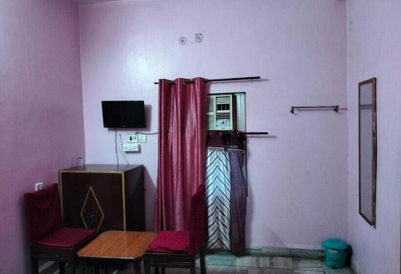 Отель Sun N Star By Wb Inn