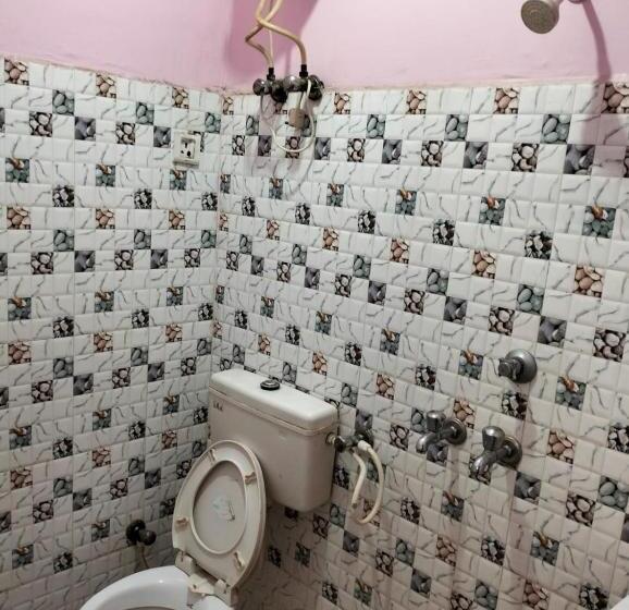 Отель Sun N Star By Wb Inn