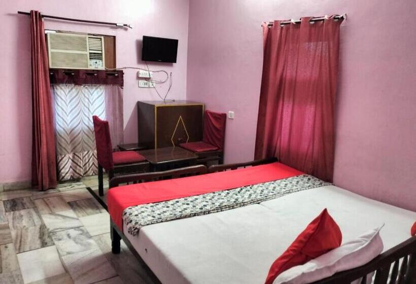 Отель Sun N Star By Wb Inn