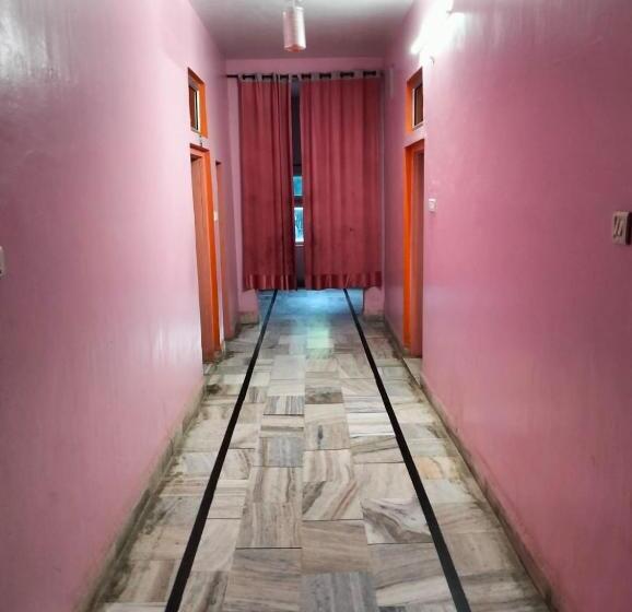 Отель Sun N Star By Wb Inn