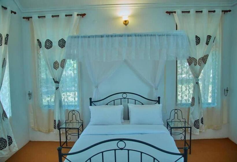 ホテル Upendo Safari Lodge