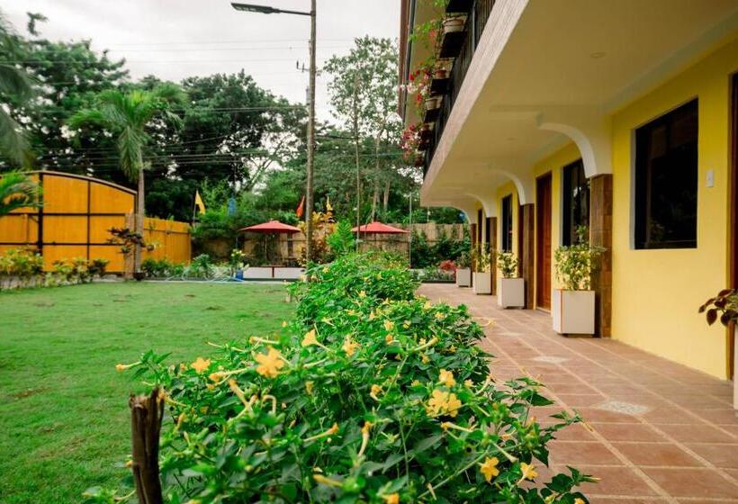 هتل Villa Lourdes Resort