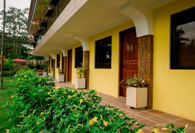 هتل Villa Lourdes Resort